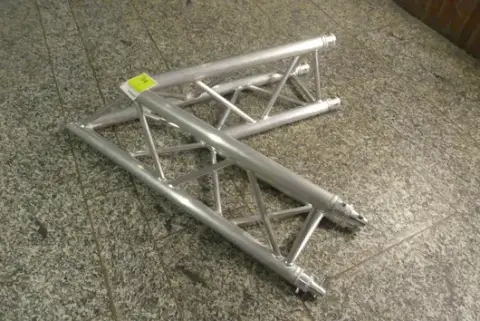 3 pontos truss sarokelemek csomagja, alumínium