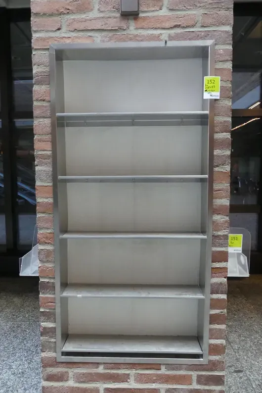 3个嵌入式壁架/宣传册壁龛，带搁板，不锈钢