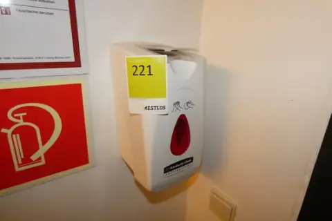 Kimberly-Clark Professional — sabun/dezenfektan dispenser