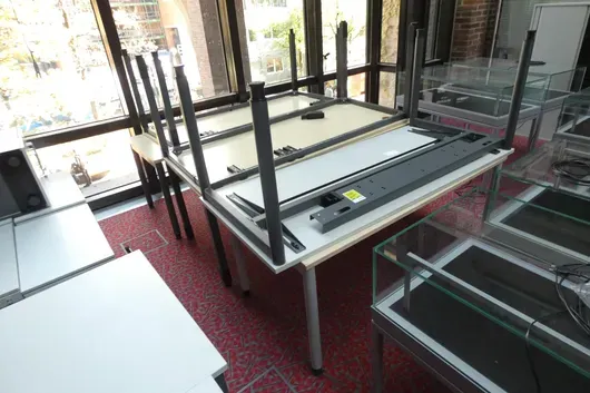 6x Steelcase - Skrivebord