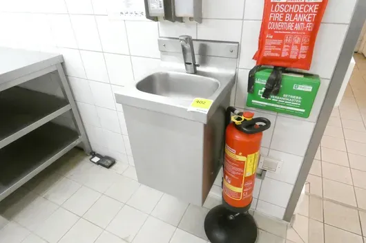 Lavabo de acero inoxidable