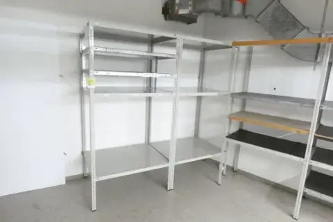 Reol, 2 lokeroa, ilman sisältöä