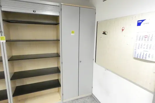Armadio, senza contenuto