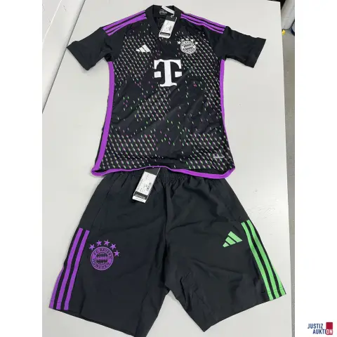 V20/26 - Набір FC Bayern München, розмір XS