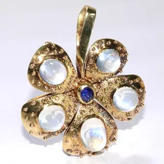 Colgante oro piedra de luna 7,6 ct. zafiro 0,70 ct. 585/14K 45x37 mm 14,5 g
