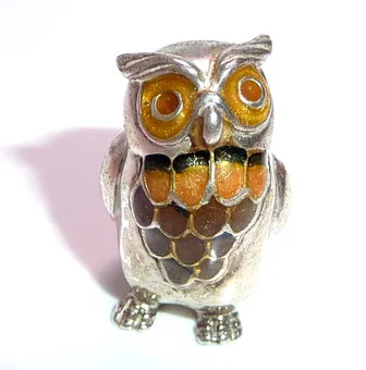 Sova s emajlom 925 srebro predmet za izlaganje vitrina kutija