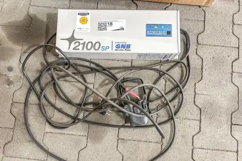 Laturi Exide 2100SP 24V/50A