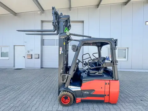 Električni viličar Linde E18