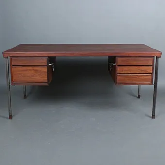 Peter Hvidt для John Stuart Inc, письменный стол, палисандр Рио. 1950-е, Дания.