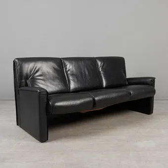 BUSNELLI treseter / sofa, skinn, 1970-tallet, Italia.