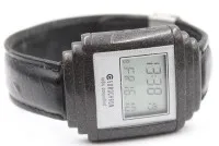 Eurochron品牌数字电波钟，黑色塑料表壳，配Junghans黑色皮表带，约3.5 x 3.5厘米