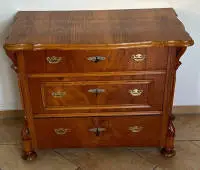 Historistische commode rond 1860, Noord-Duits
