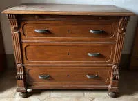 Historismus Kommode, norddeutsch um 1880
