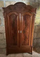 Laat-biedermeier kledingkast circa 1860, Noord-Duitsland