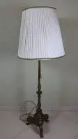 Historizm bronz ayaklı lamba 1900-20, Alman