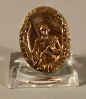 Zeldzame prestatie-insigne van de NVA met uitreikingsnummer, DDR 1949-89