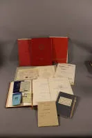 Succession d'un agent de la Stasi avec documents et thèse, RDA 1957