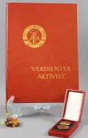 "Merited Activist" medal with certificate, GDR 1949-1989