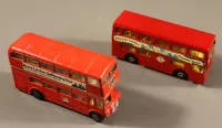 Matschbox Modelle von Londoner Bussen, zweite Hälfte des 20. Jh., England