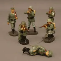 Sette soldati di stagno, Terzo Reich