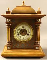 Horloge de commode historiciste, Allemagne centrale vers 1900-1910