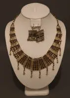 Parure de bijoux de style égyptien, époque contemporaine après 2000