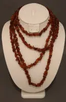 Collier continu en ambre, années 1920-1930