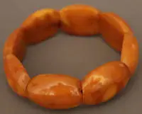 Bracelet en ambre pour jeune fille, Königsberg des années 20