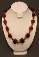 Magnifique collier d'ambre des années 1930-1950