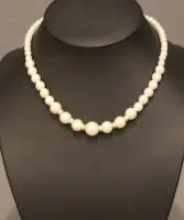 Collier de perles pour dames, seconde moitié du 20e s.
