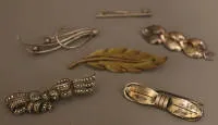Lot de six broches en argent, début du 20e siècle, allemand