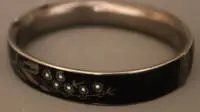 Bracelet en argent avec émail, style historiciste vers 1880
