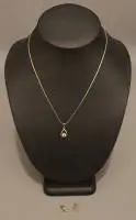 Chaîne en or plus boucles d'oreilles, années 70-80 du 20e s., allemandes