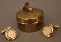 Boutons de manchette à monnaie et boîte, première moitié du 20e s., allemand