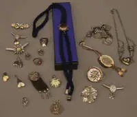 Bijoux traditionnels - lot, seconde moitié du 20e siècle, allemands