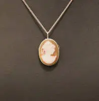 Broche camée / pendentif, milieu du 20e siècle, allemand