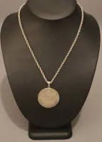 1905年硬币吊坠配银链，20世纪初，德国