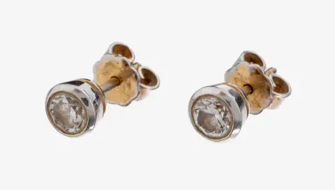 Paire de boucles d'oreilles or 18 kt diamant, or jaune 750/000, 2 diamants total env. 0,60 ct