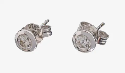 Paire de boucles d'oreilles or 18 kt diamant, or blanc 750/000, 2 diamants total env. 0,20 ct