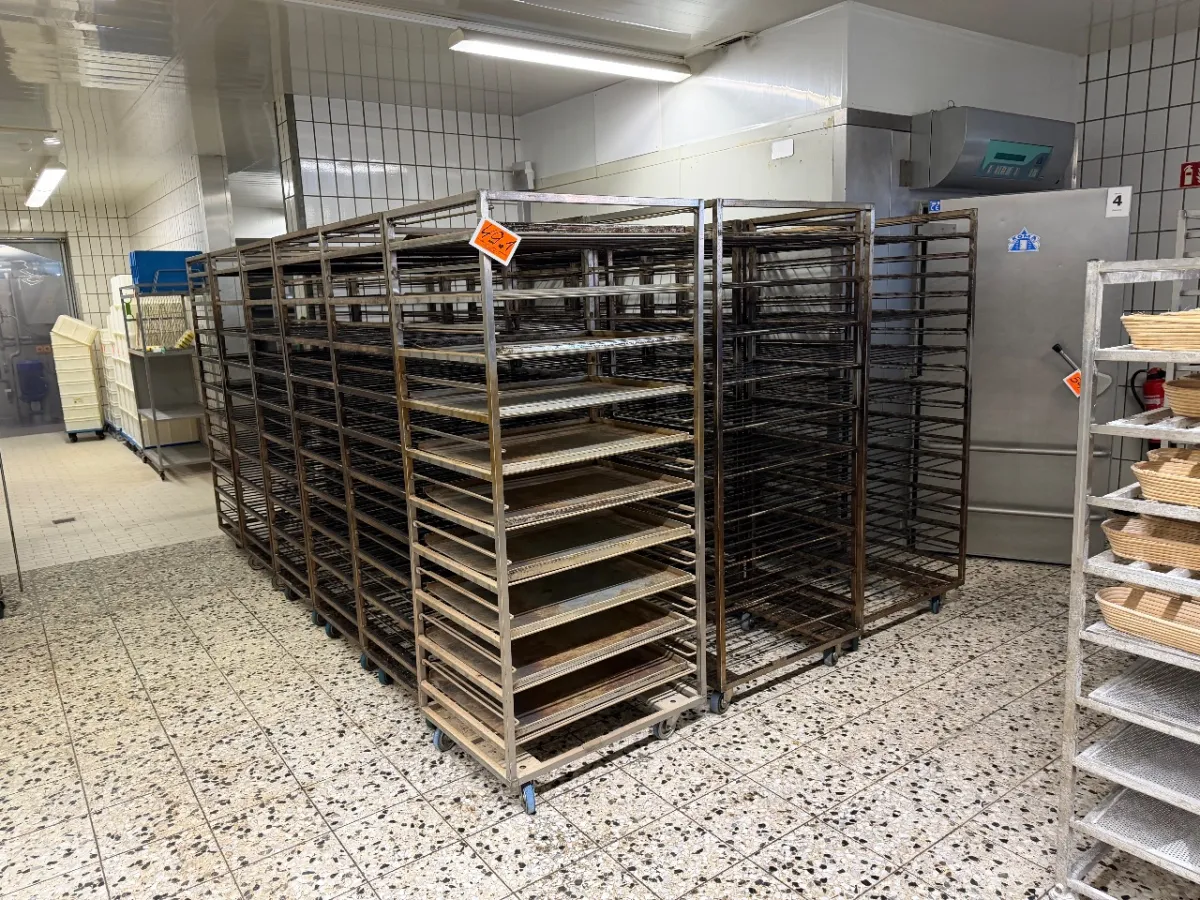 Posten Transportwagen (für Thermoöl-Wagenöfen)