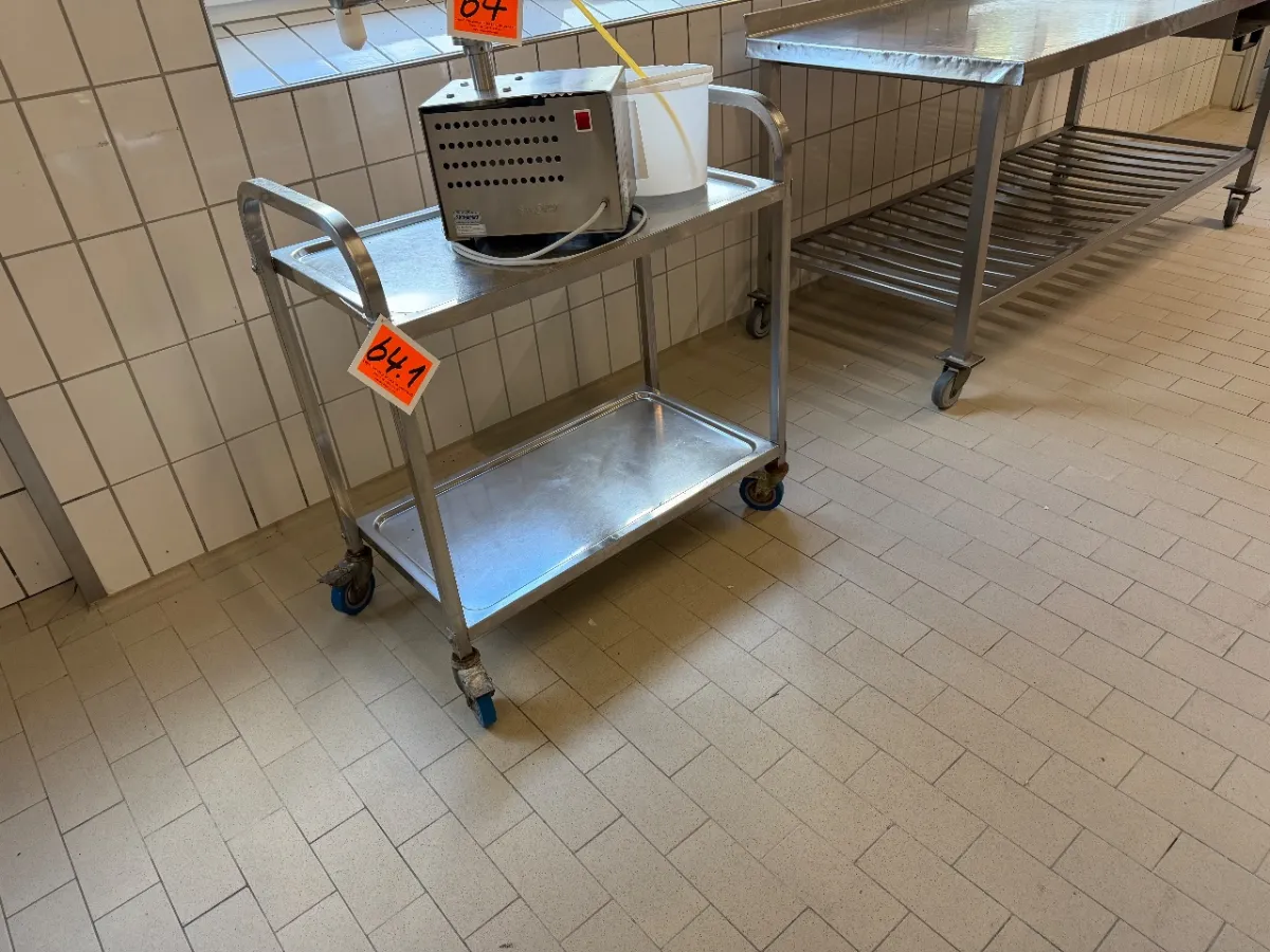 Transportwagen (Abm.: 84 x 44 x 90 cm)