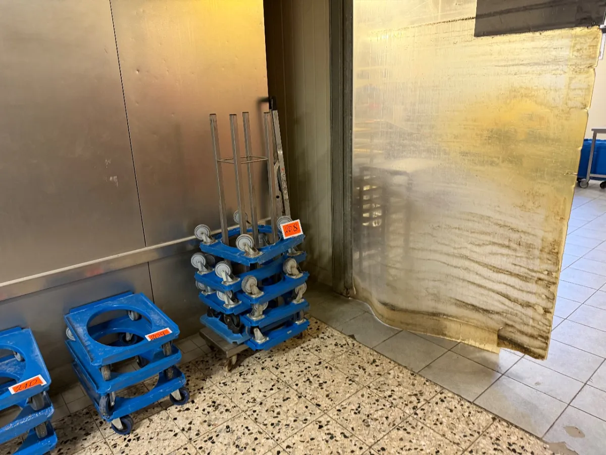 Aluminium transport trolley (with 7 mobile bases)