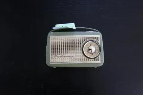 Vintage koffertradio