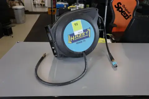 Hazet 卷管器