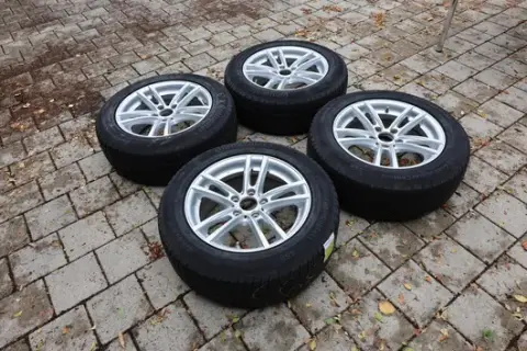 4 alufælge med vinterdæk