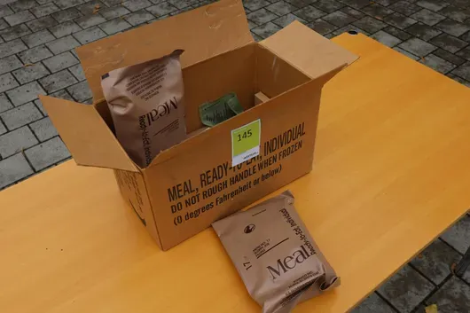 Konvolut US Army MRE nødrationer