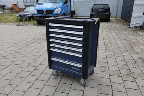 KraftWelle 工具车