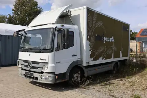 Mercedes Benz Atego 816 LBW cu caroserie