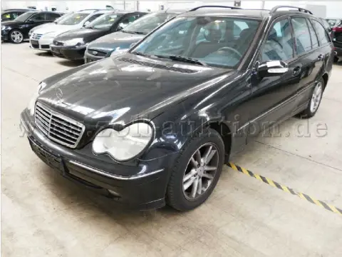 1 Mercedes Benz Classe C C 220 T CDI (veicolo per riparazione)