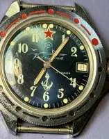 Orologio da polso meccanico Vostok (Wostok) Komandirskie, calibro 2414A, 17 rubini, movimento funzionante, motivo sottomarino, senza cinturino